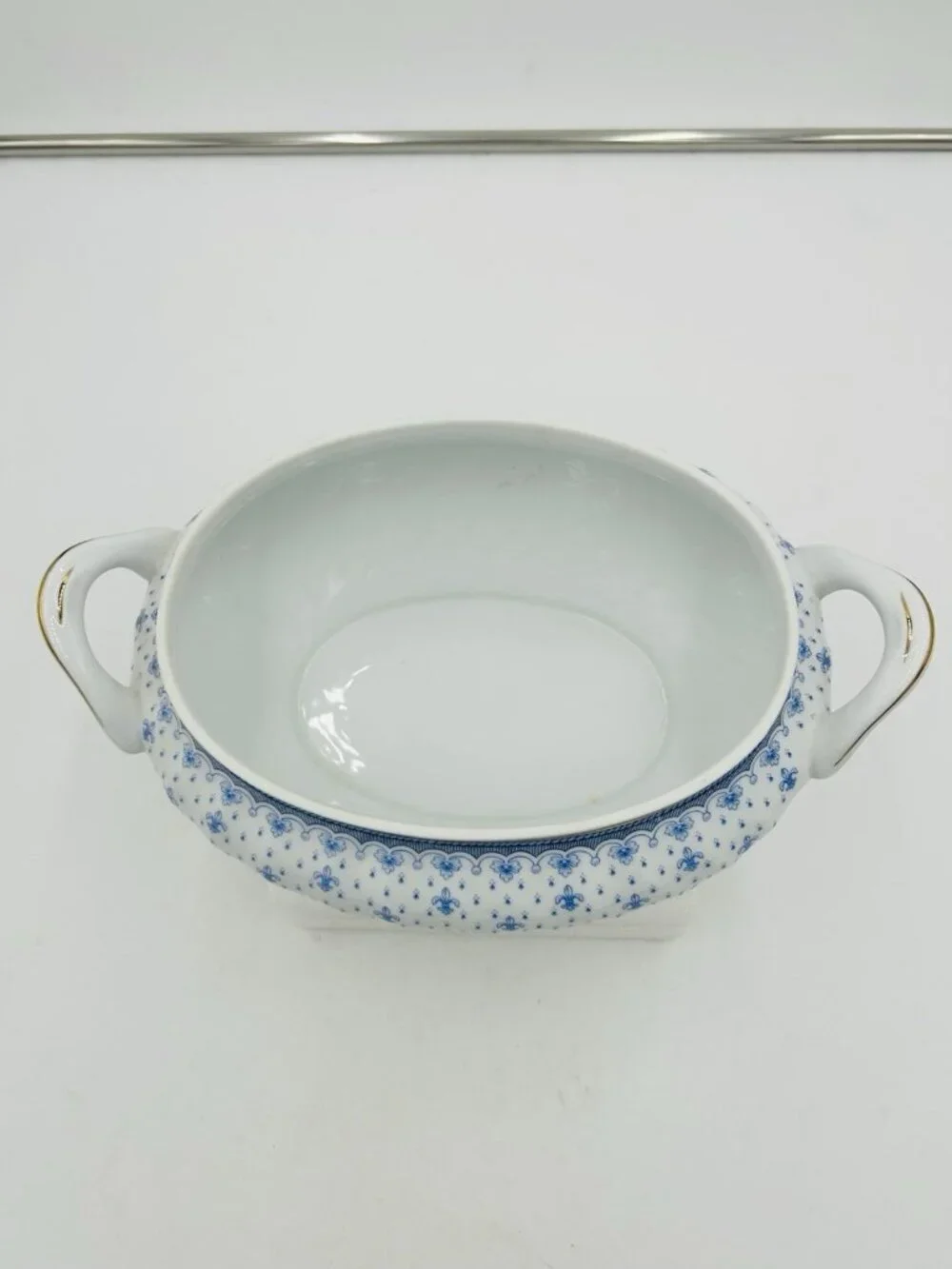 Porcelana Quinta Nova Blue Fluer de Lis Oval Vegetable Dish Soup Tureen with Lid